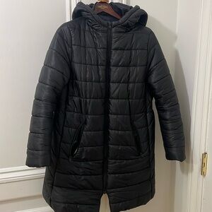 GAP Maternity puffer - great condition!